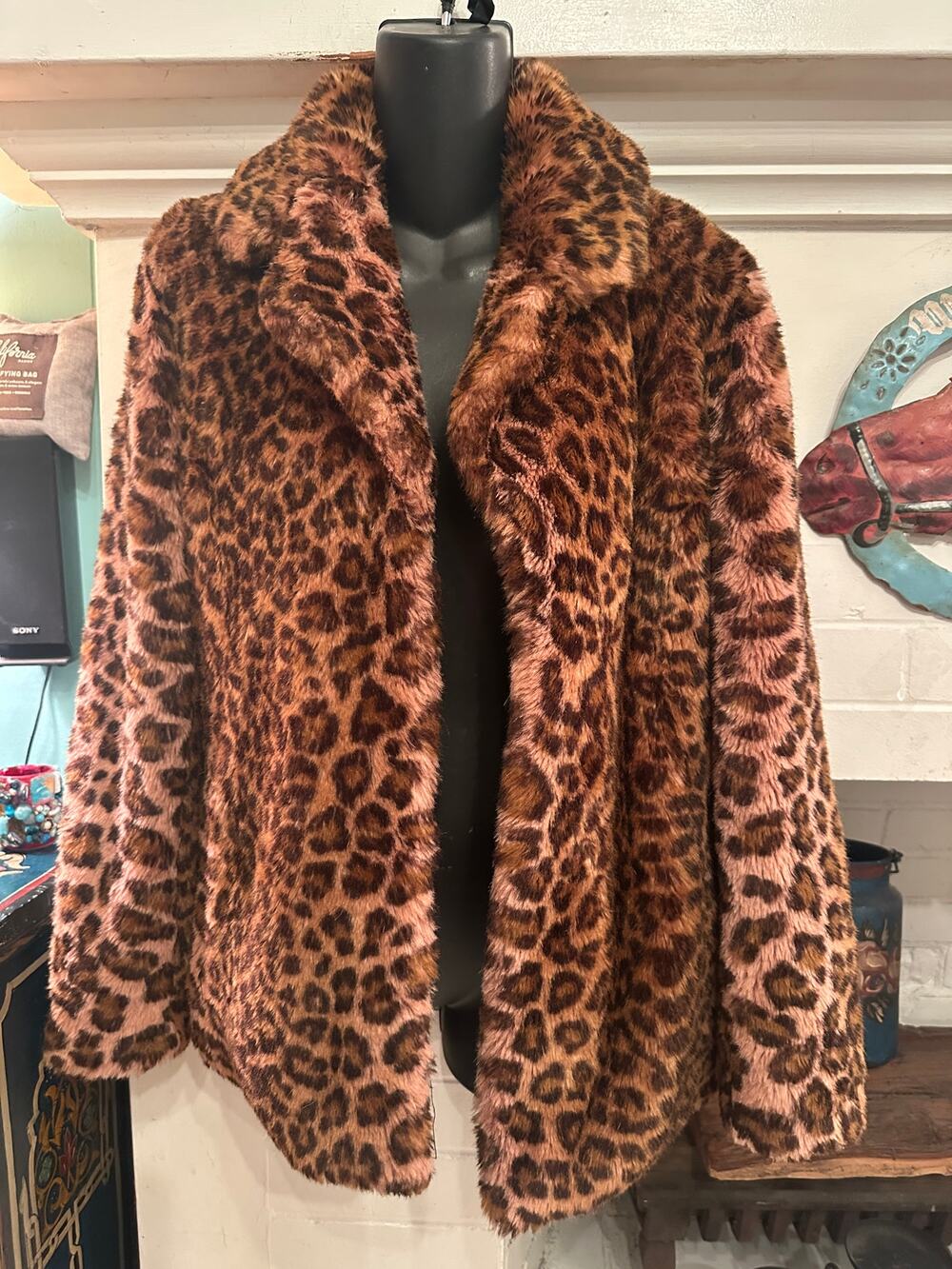 UNREAL FUR AUSTRALIA URBAN TIGER LEOPARD ANIMAL PRINT FAUX FUR JACKET XS
